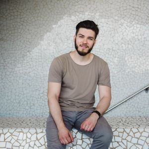 Aleksandr Utkin / Mustafá