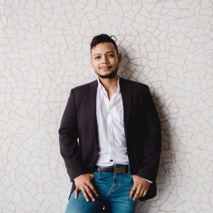 Jorge Eleazar Álvarez / Taddeo
